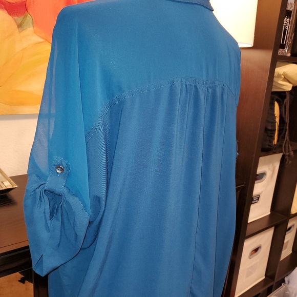 EUC Express Womans Teal Button-down Top Sz L - Picture 7 of 9